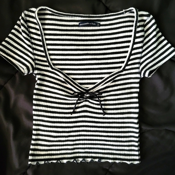 Square Neck Striped Ruched Tie Lettuce Hem Crop Top - Picture 3 of 6